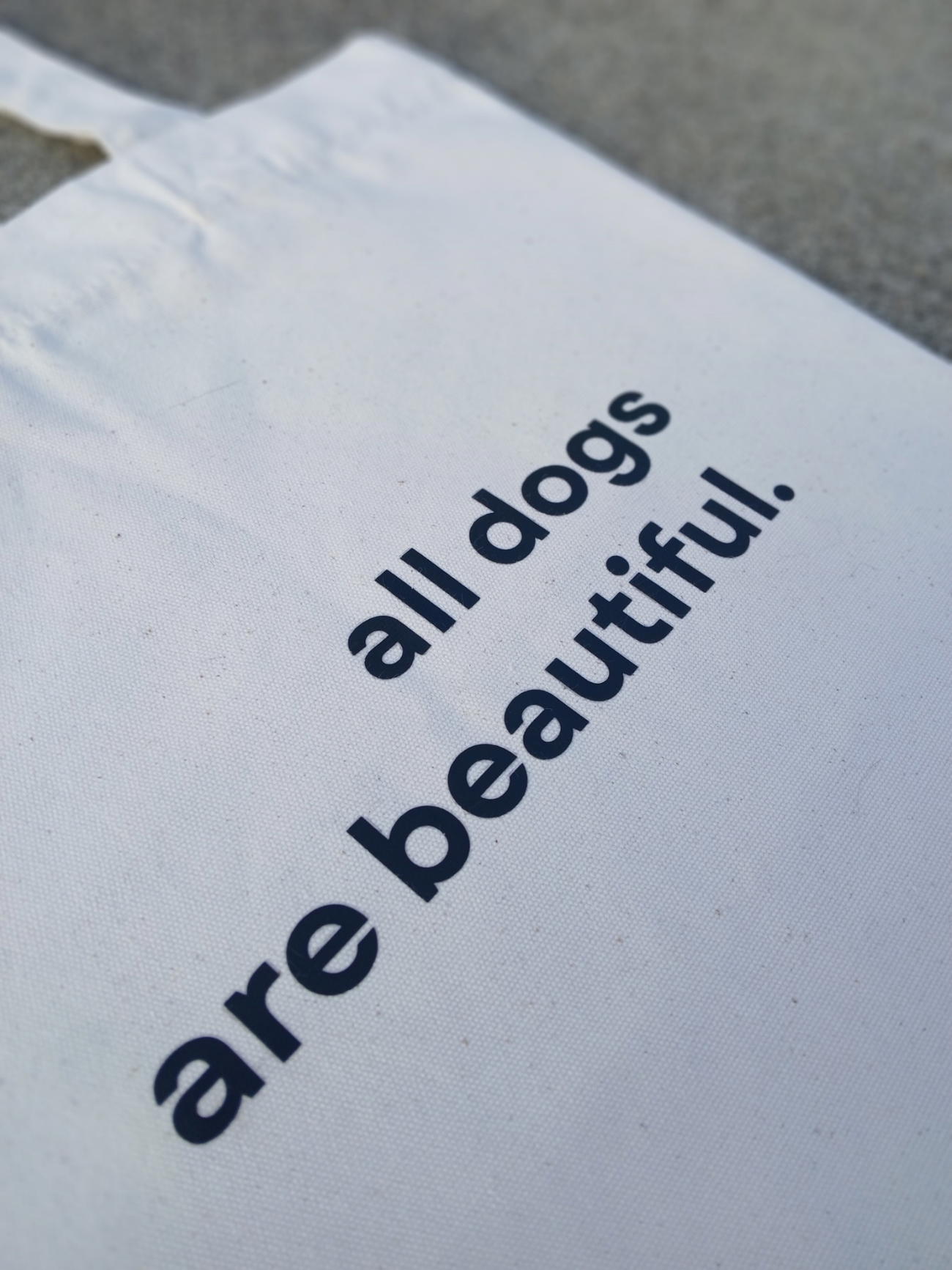 Tote bag heavy -  all dogs are beautiful.™ - Image