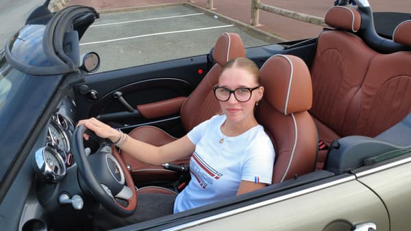 Image back T-shirt Femme Made in France Aethos x Automobile : courbe 