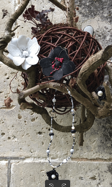 Image back 🌑 Parure d'Equilibre Yin Yang – Âme, Grâce & Tissage Création d’Efélia