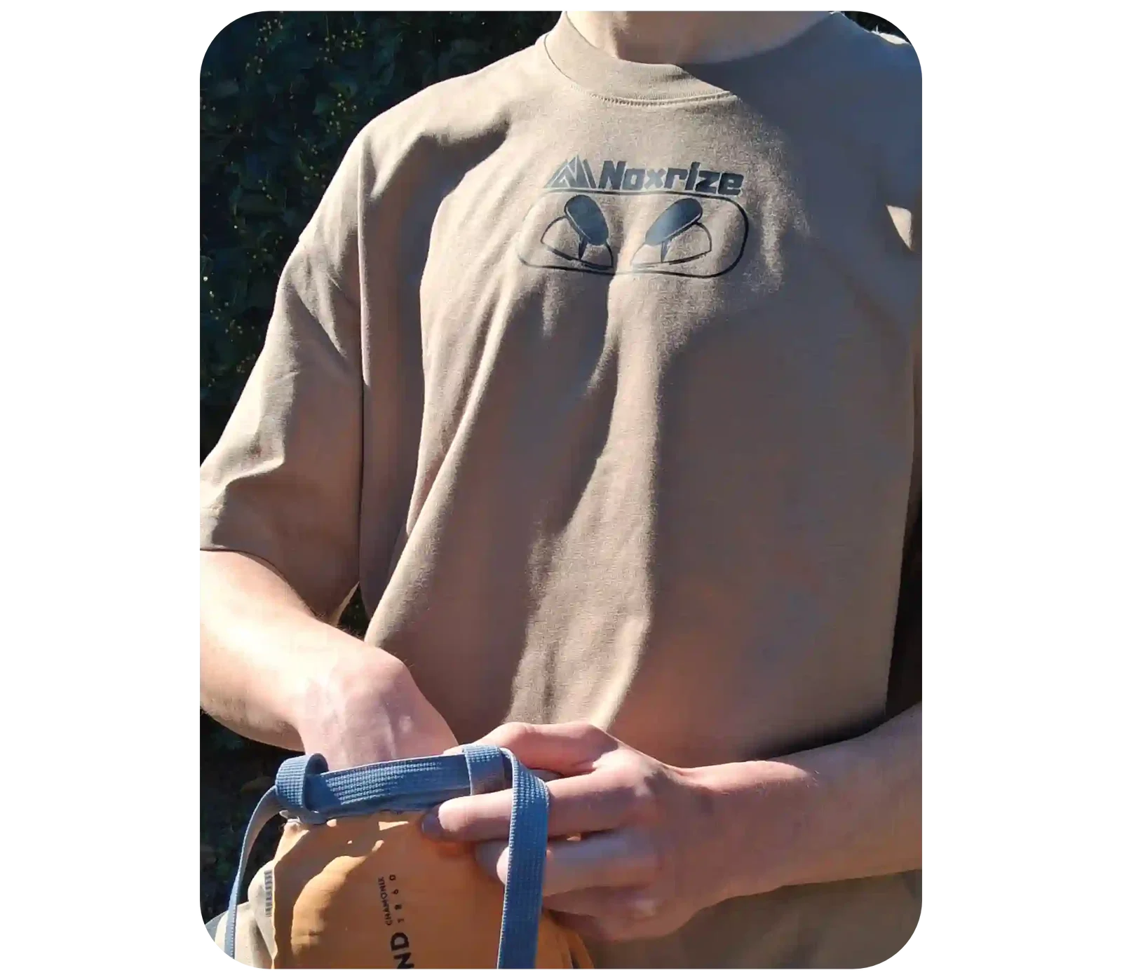 Noxrize et l'escalade - Unicverse Studio by Netha