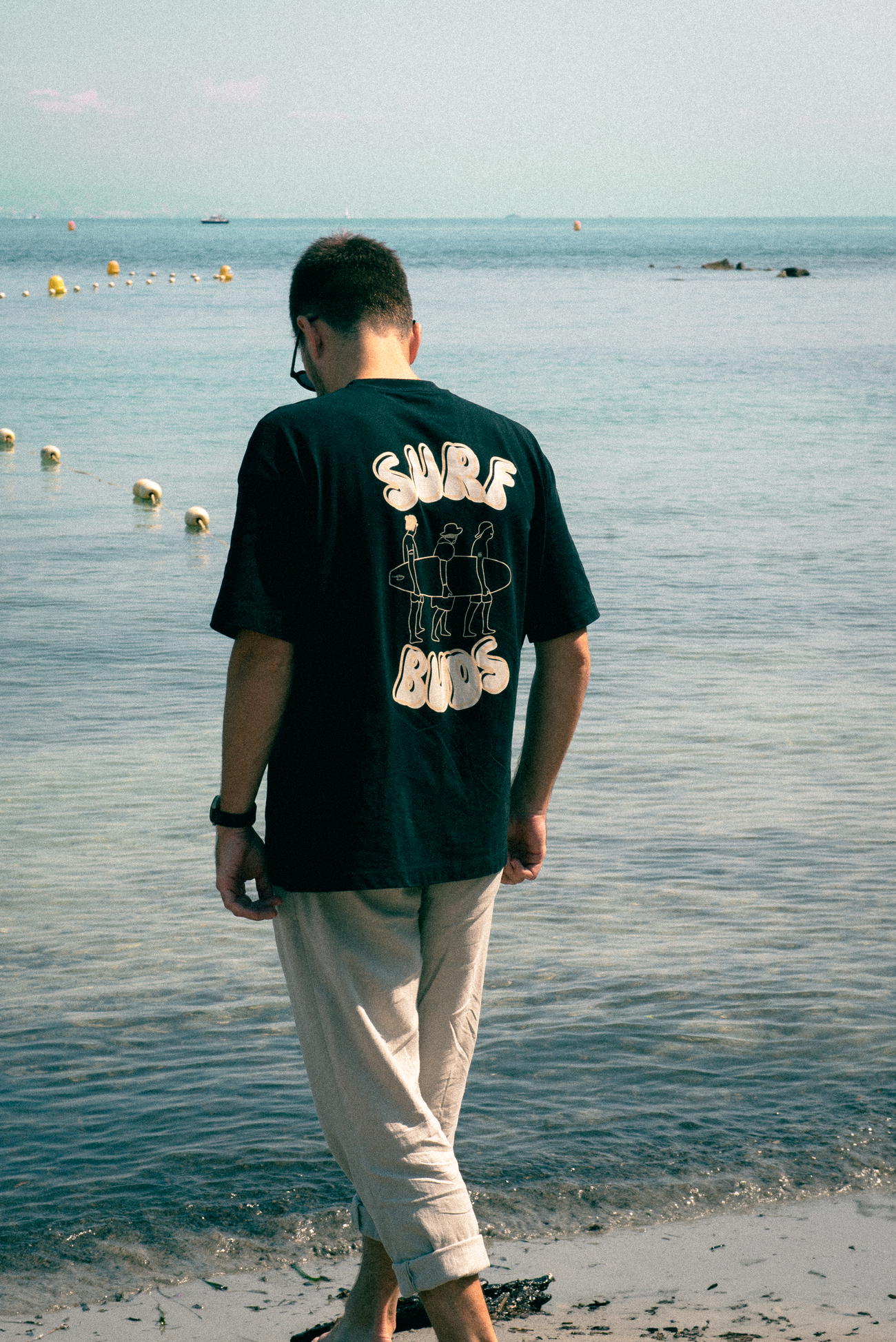 Image front T-shirt oversize ~ Surf buds