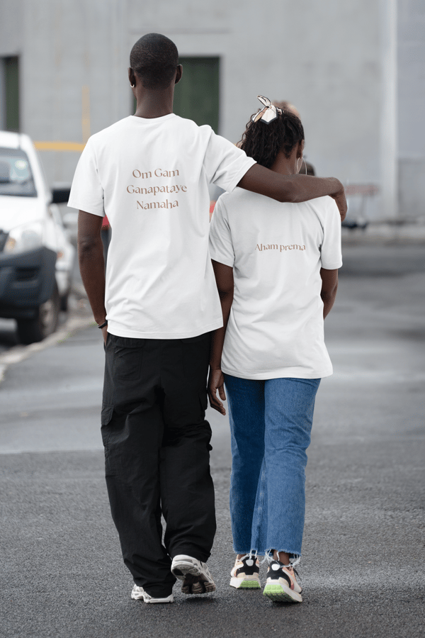 Le Love Aham - Image