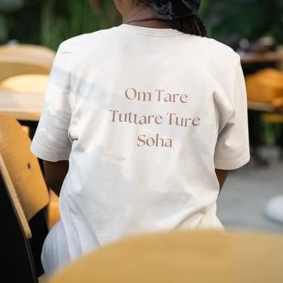 Le Om Confident  - Image