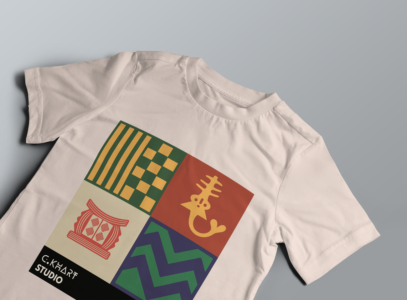 Image front T-shirt, kente 01