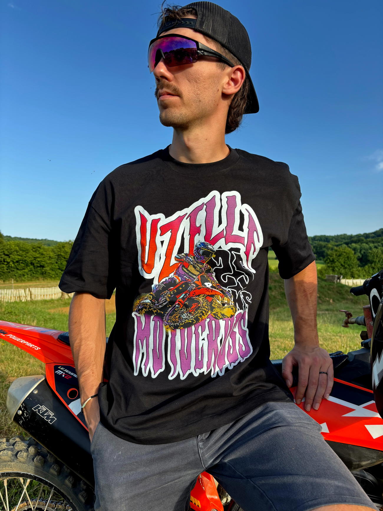 UzelleMX Tee 25 Noir Oversize - Image