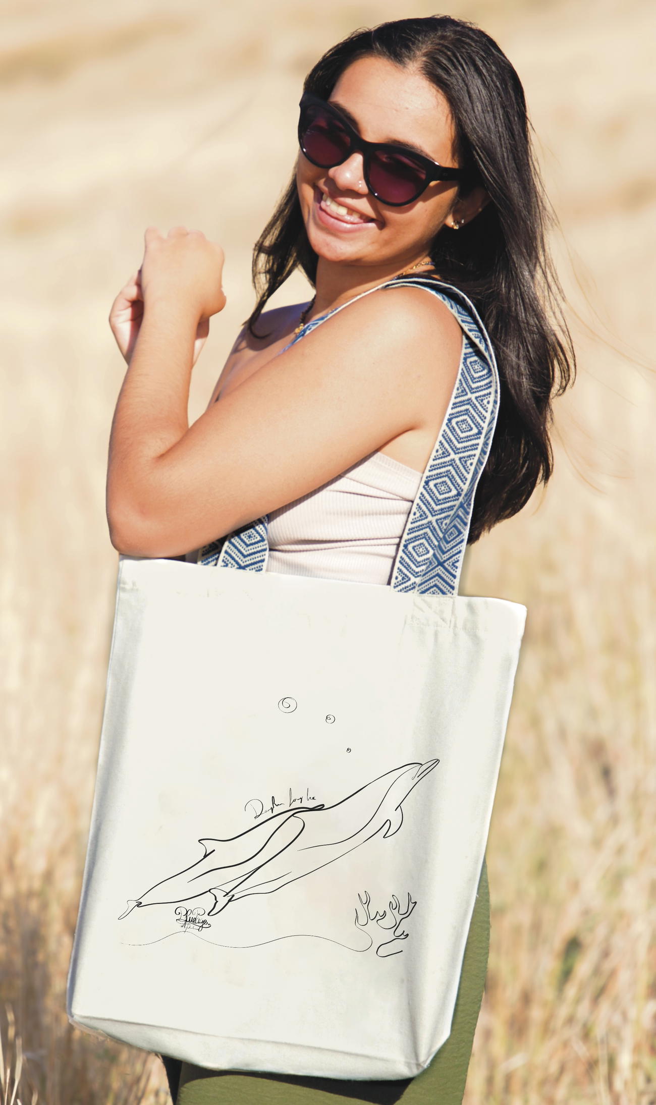 Image front Tote bag ethnique, duo dauphin long bec 