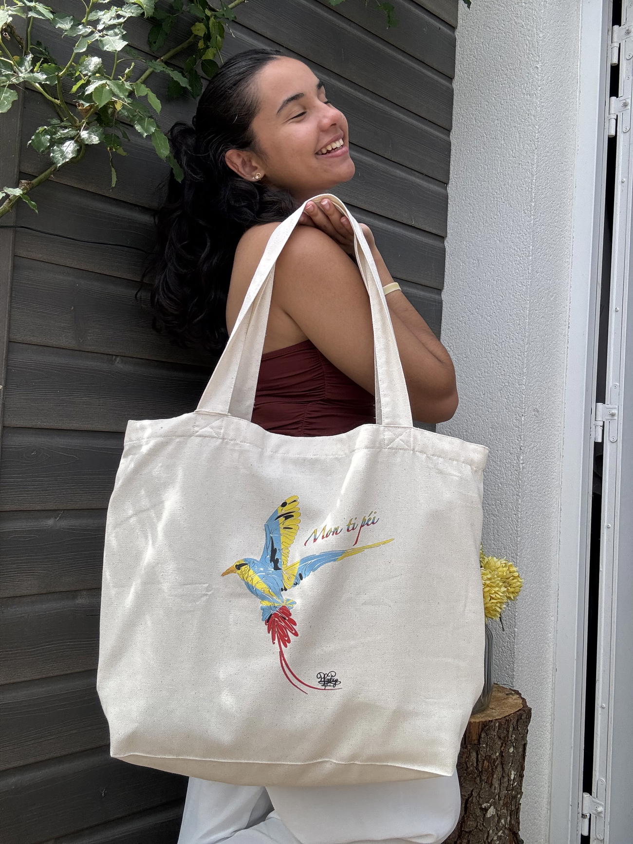 Image front Grand Tote bag « mon ti péi » paille en queue 