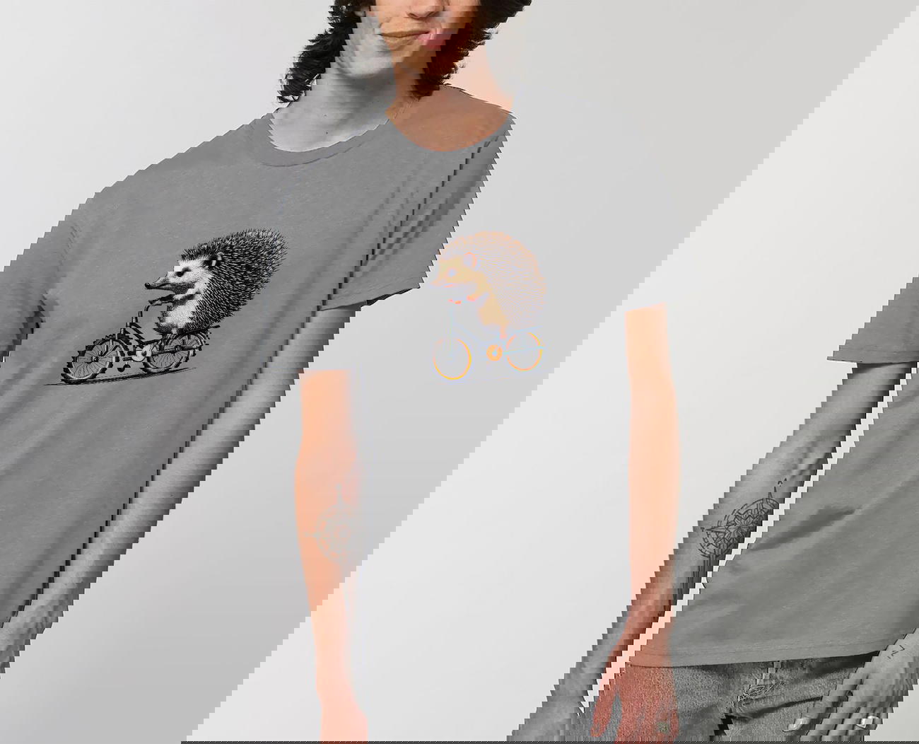 T-Shirt Homme coton Bio - Hérisson qui fait du vélo